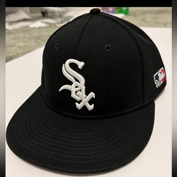 New OC Sports Chicago White Sox Team MLB Baseball Black Eco3 Fitted Cap Hat M/L - Picture 2 of 5